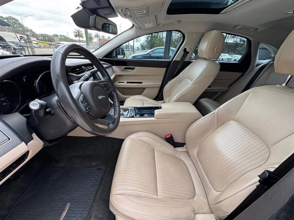 2017 Jaguar X260 XF - Image 11 of 13
