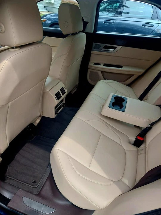 2017 Jaguar X260 XF - Image 9 of 12