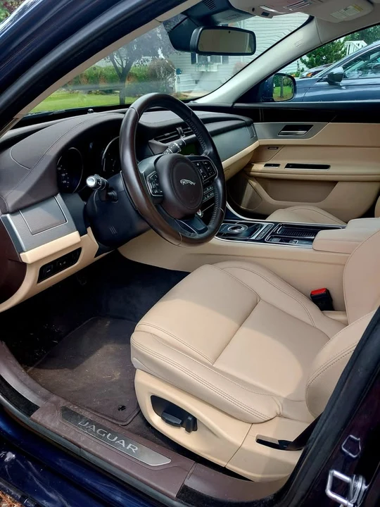 2017 Jaguar X260 XF - Image 10 of 12