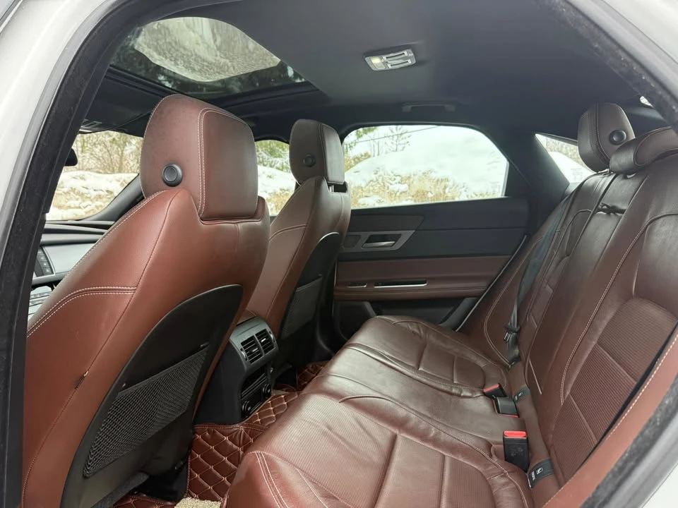 2017 Jaguar X260 XF - Image 16 of 20