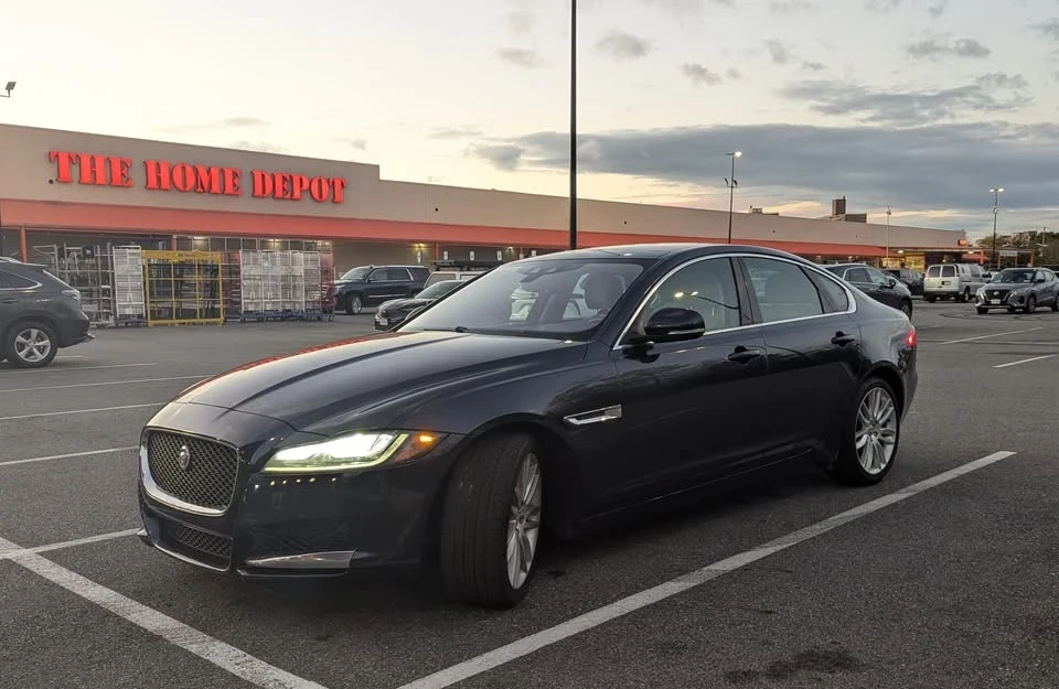 2017 Jaguar X260 XF - Image 2 of 18