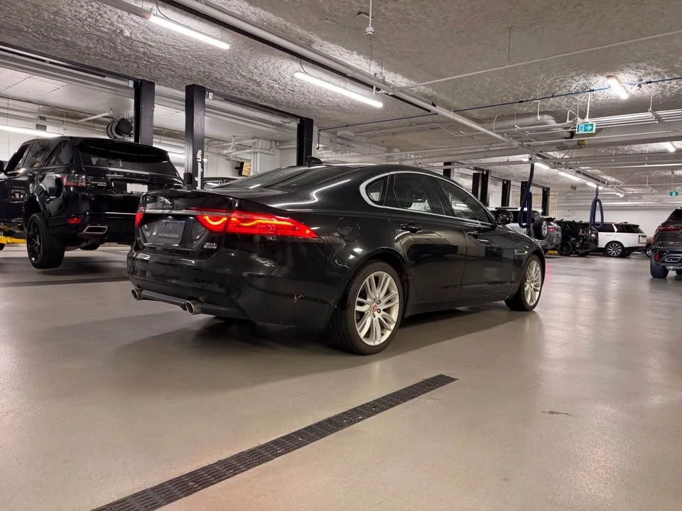 2017 Jaguar X260 XF - Image 5 of 17