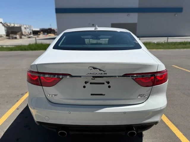 2017 Jaguar X260 XF - Image 8 of 20