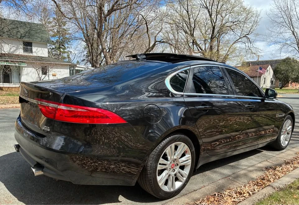 2017 Jaguar X260 XF - Image 5 of 11