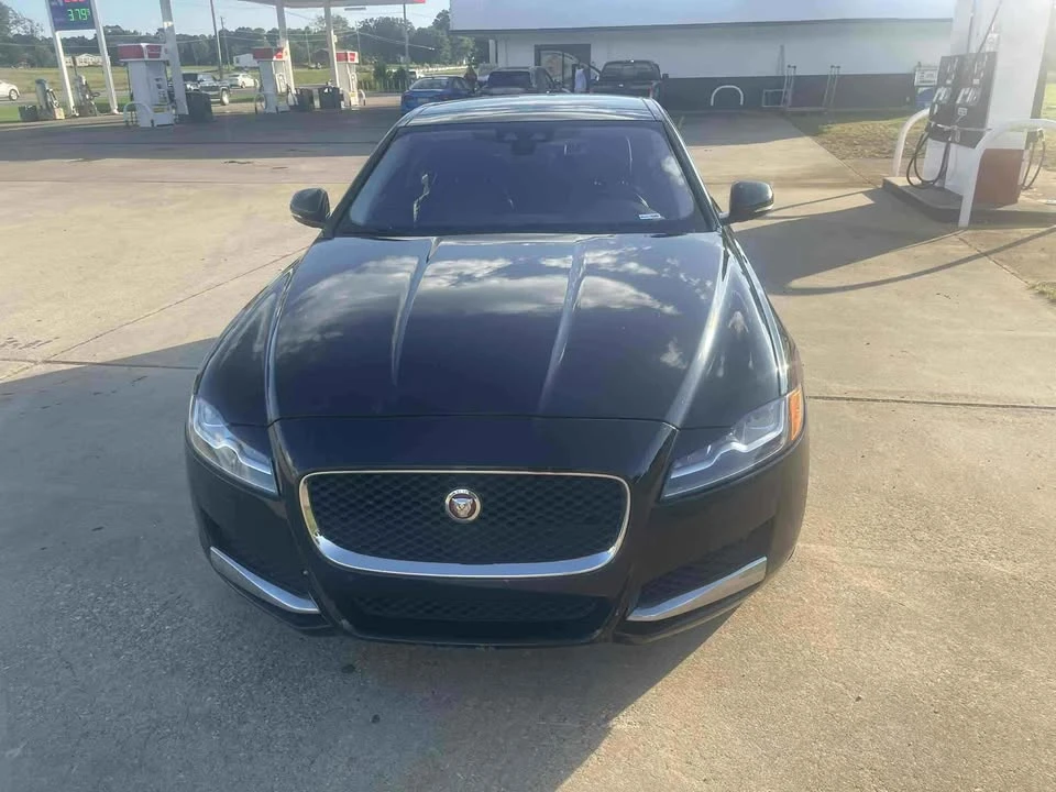 2017 Jaguar X260 XF - Image 3 of 6