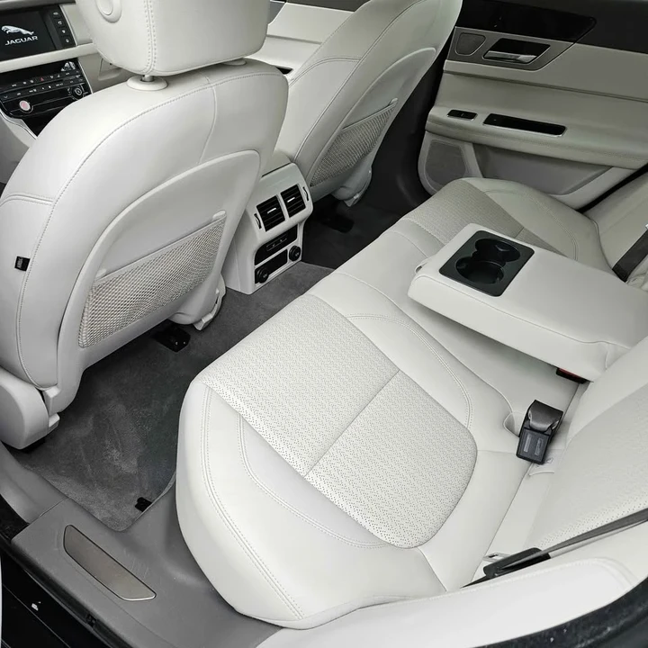 2017 Jaguar X260 XF - Image 7 of 8