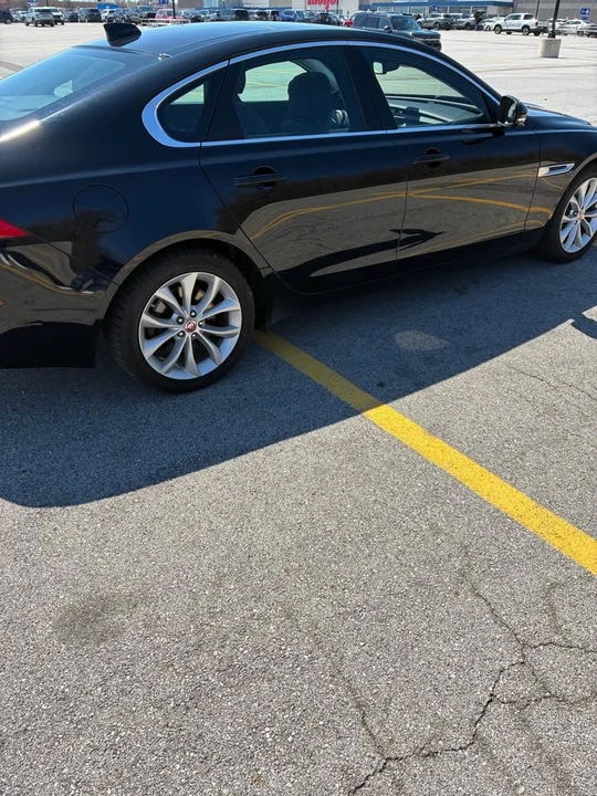 2017 Jaguar X260 XF - Image 4 of 6