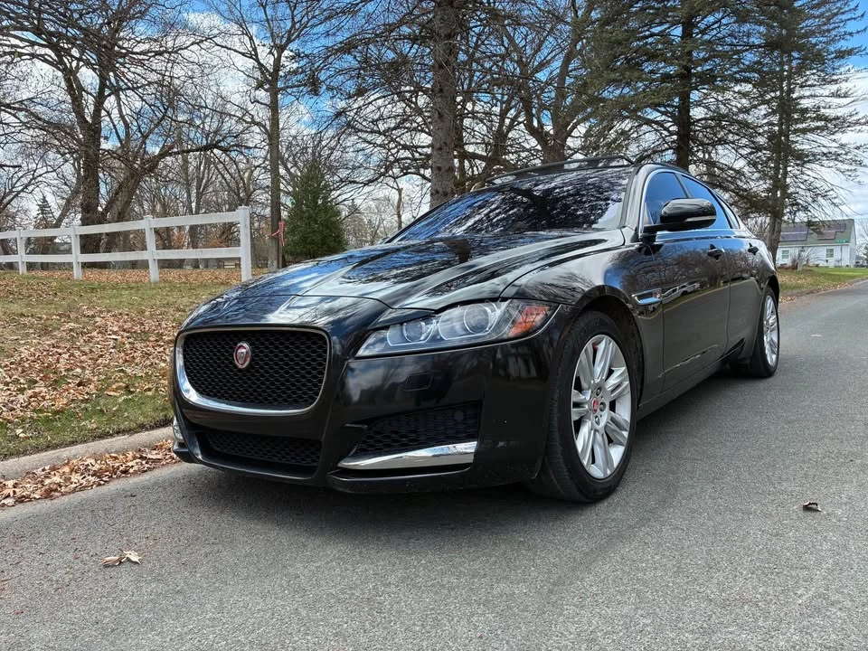 2017 Jaguar X260 XF - Image 2 of 12