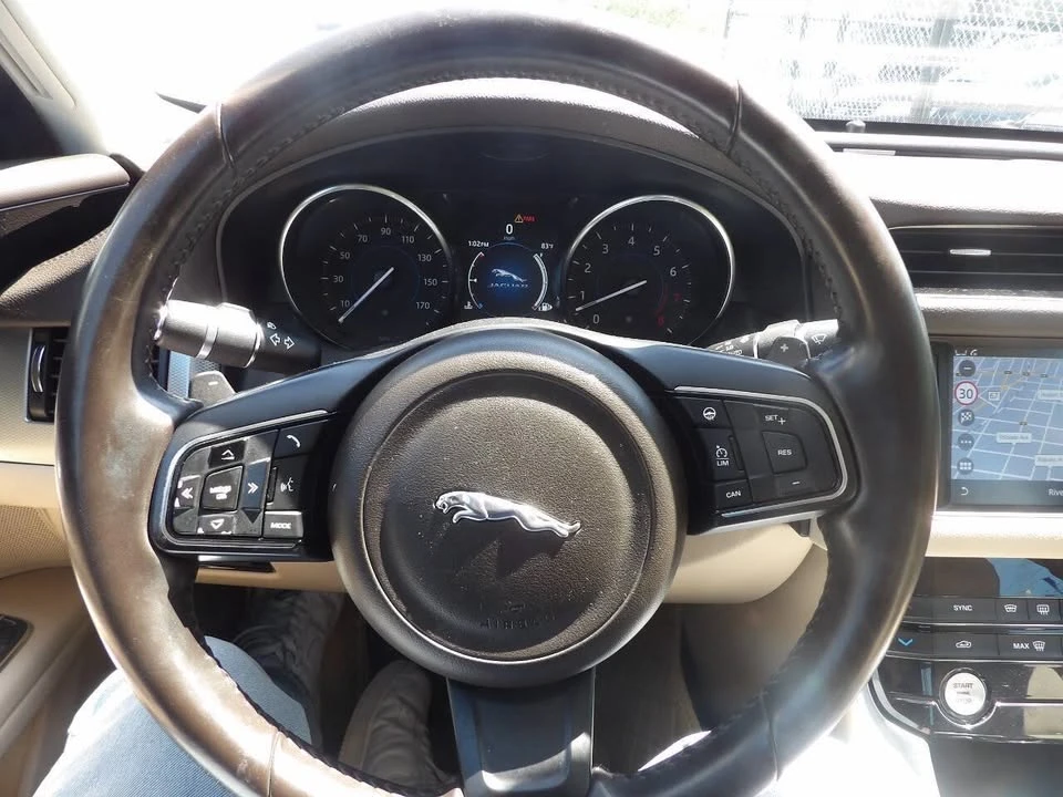 2017 Jaguar X260 XF - Image 10 of 17