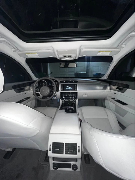 2017 Jaguar X260 XF - Image 7 of 12