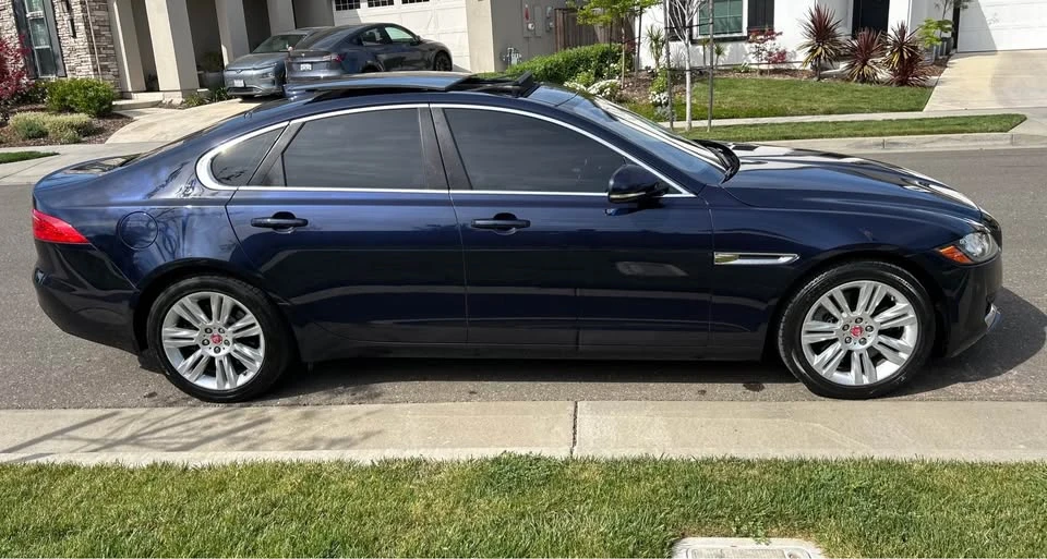 2017 Jaguar X260 XF - Image 13 of 19