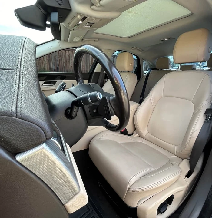 2017 Jaguar X260 XF - Image 18 of 20