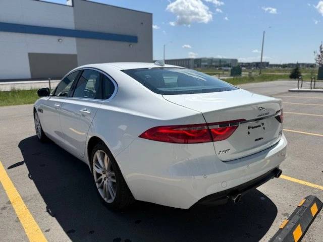 2017 Jaguar X260 XF - Image 8 of 18