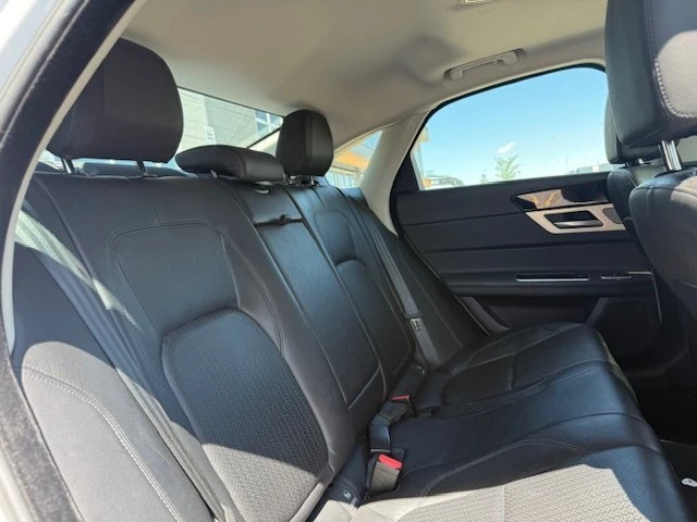 2017 Jaguar X260 XF - Image 13 of 18
