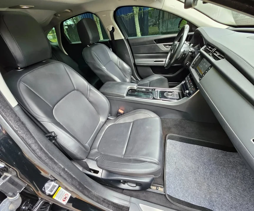 2017 Jaguar X260 XF - Image 12 of 15