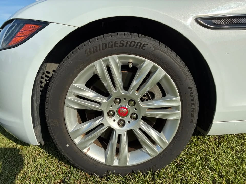 2017 Jaguar X260 XF - Image 6 of 20