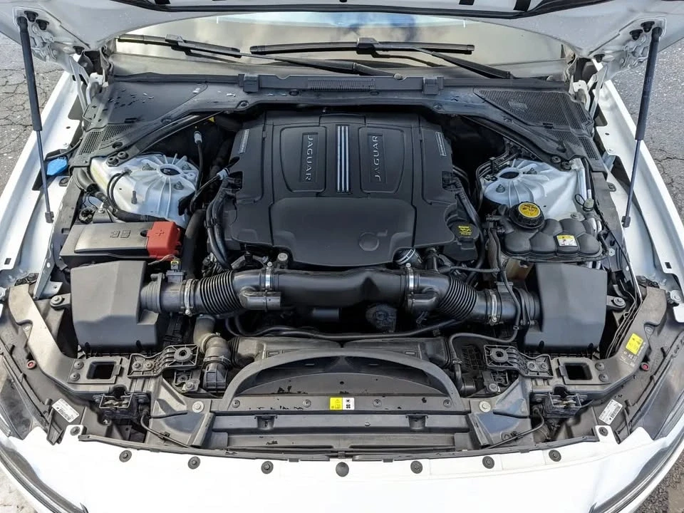 2017 Jaguar X260 XF - Image 16 of 17