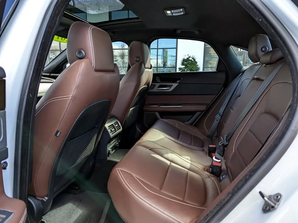 2017 Jaguar X260 XF - Image 12 of 17