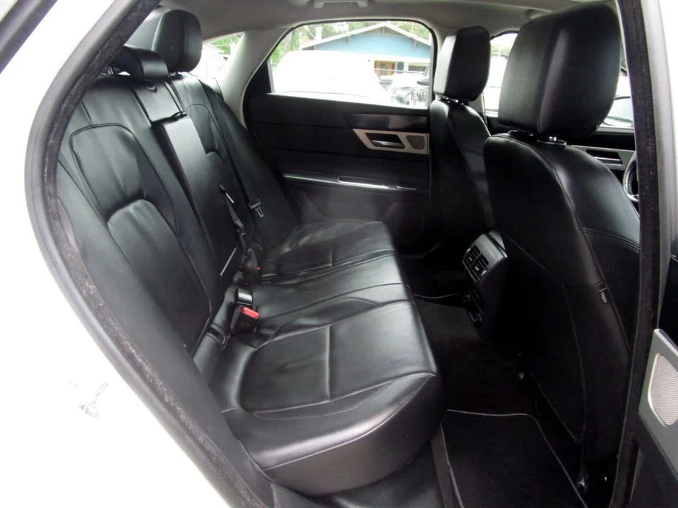 2017 Jaguar X260 XF - Image 10 of 20