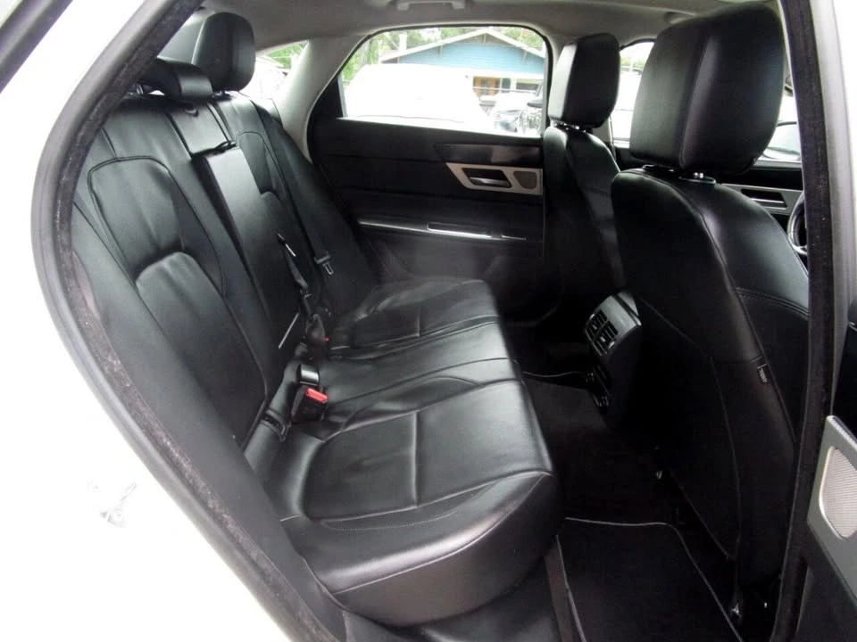 2017 Jaguar X260 XF - Image 10 of 20