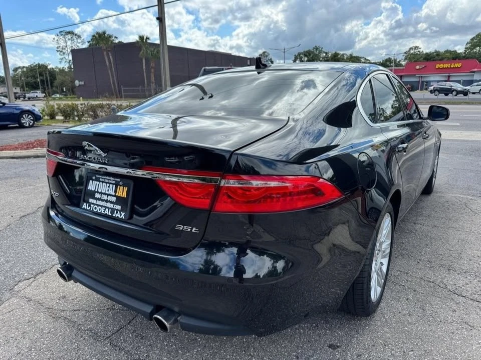 2017 Jaguar X260 XF - Image 4 of 16