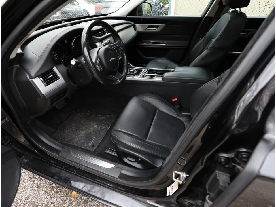 2017 Jaguar X260 XF - Image 16 of 20