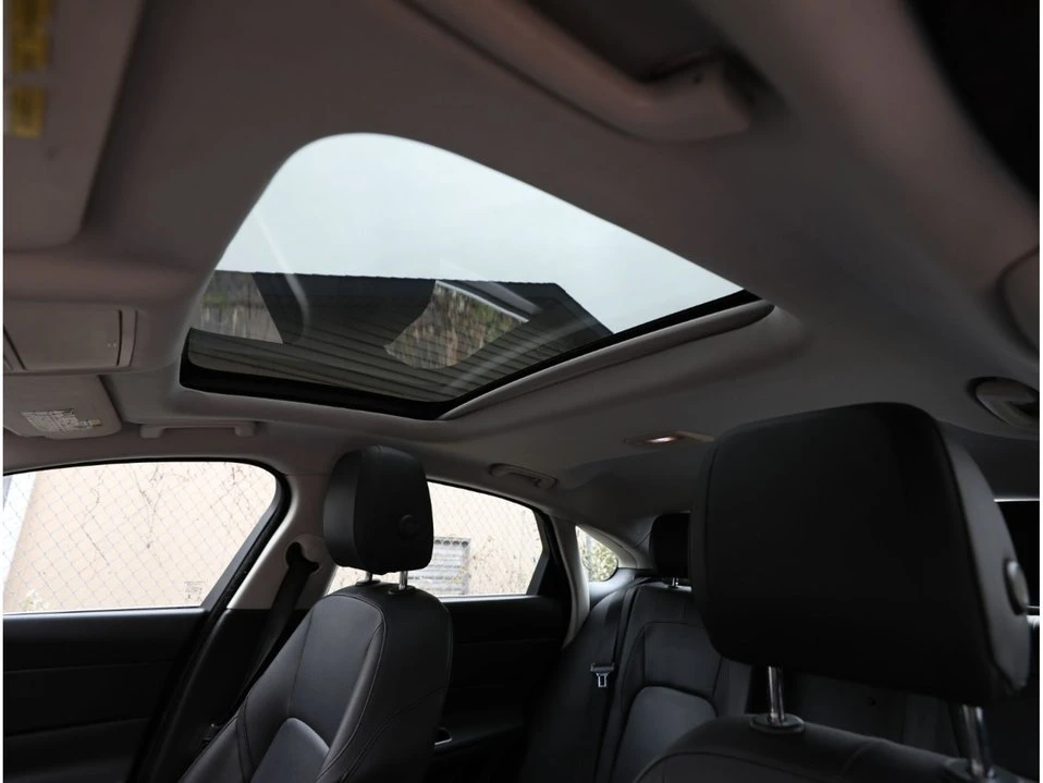 2017 Jaguar X260 XF - Image 17 of 20