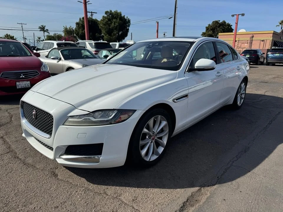 2017 Jaguar X260 XF - Image 3 of 20