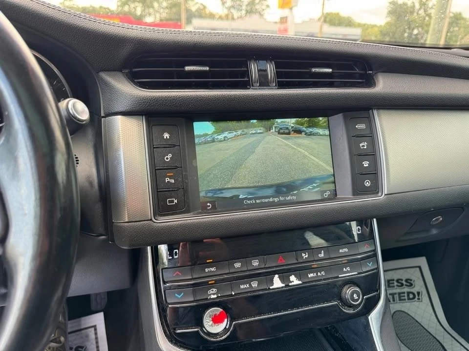 2017 Jaguar X260 XF - Image 10 of 16