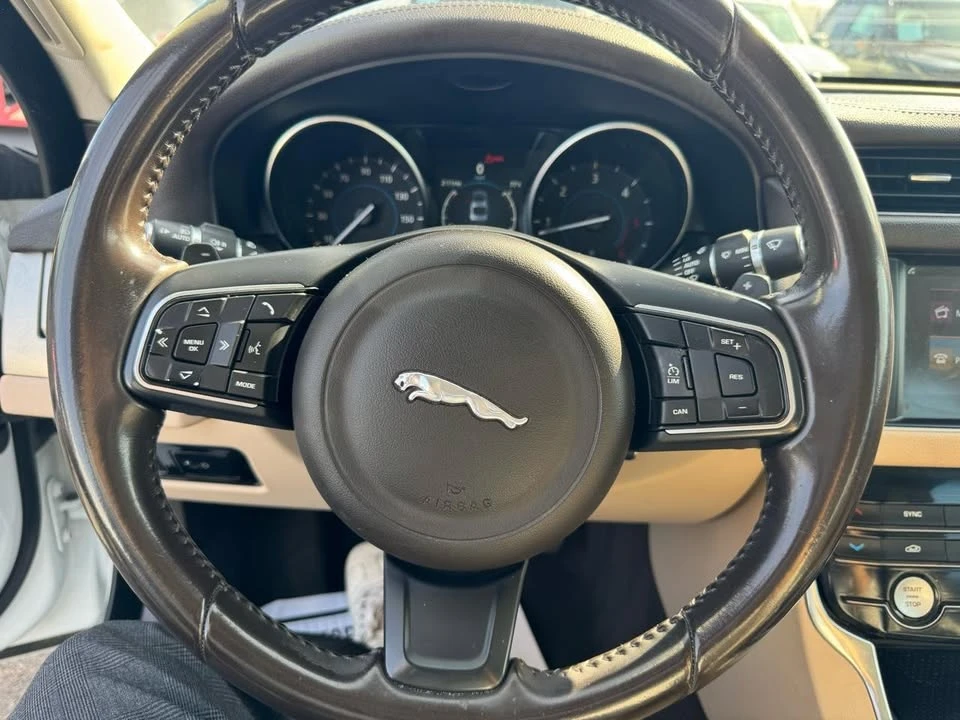 2017 Jaguar X260 XF - Image 16 of 20