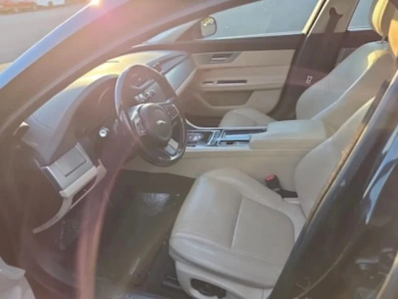 2017 Jaguar X260 XF - Image 3 of 5