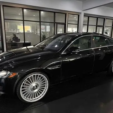 2017 Jaguar XF 35t Prestige