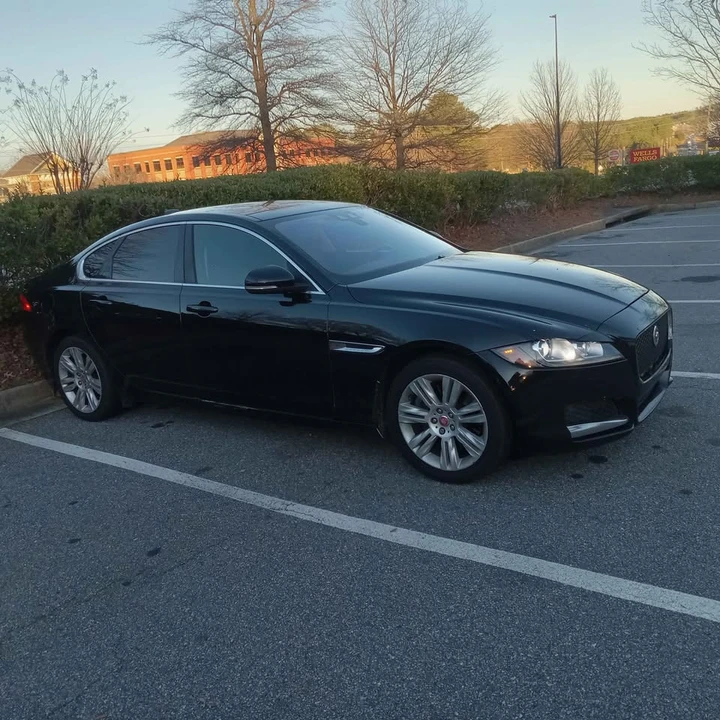 2017 Jaguar X260 XF - Image 2 of 10