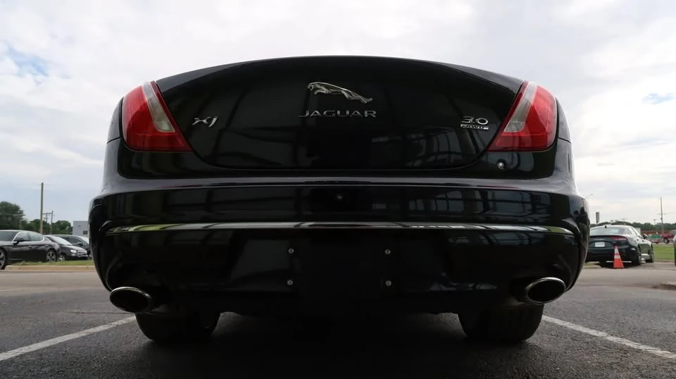 2017 Jaguar X351 XJ - Image 10 of 20