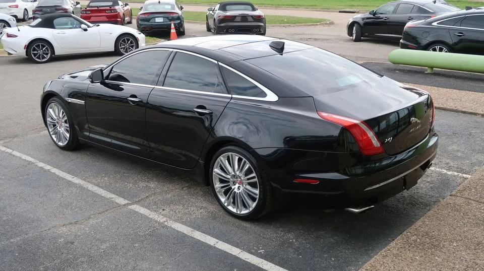 2017 Jaguar X351 XJ - Image 13 of 20