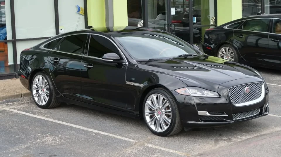 2017 Jaguar X351 XJ - Image 5 of 20