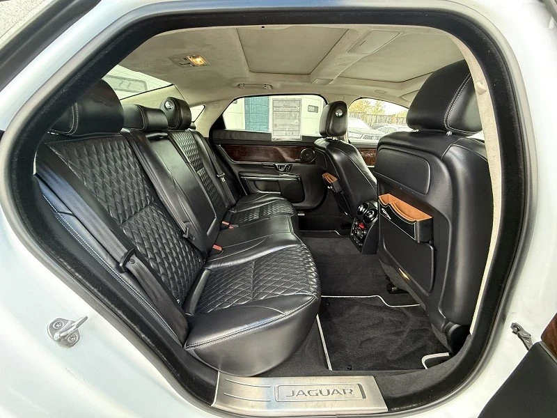 2017 Jaguar X351 XJ - Image 15 of 19