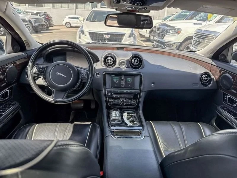 2017 Jaguar X351 XJ - Image 3 of 17