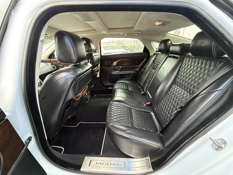 2017 Jaguar X351 XJ - Image 11 of 19