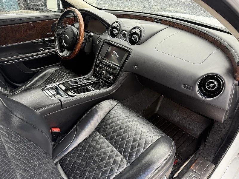 2017 Jaguar X351 XJ - Image 18 of 19