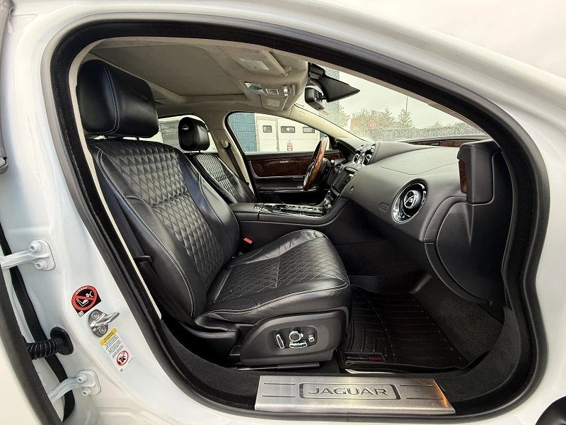 2017 Jaguar X351 XJ - Image 16 of 19