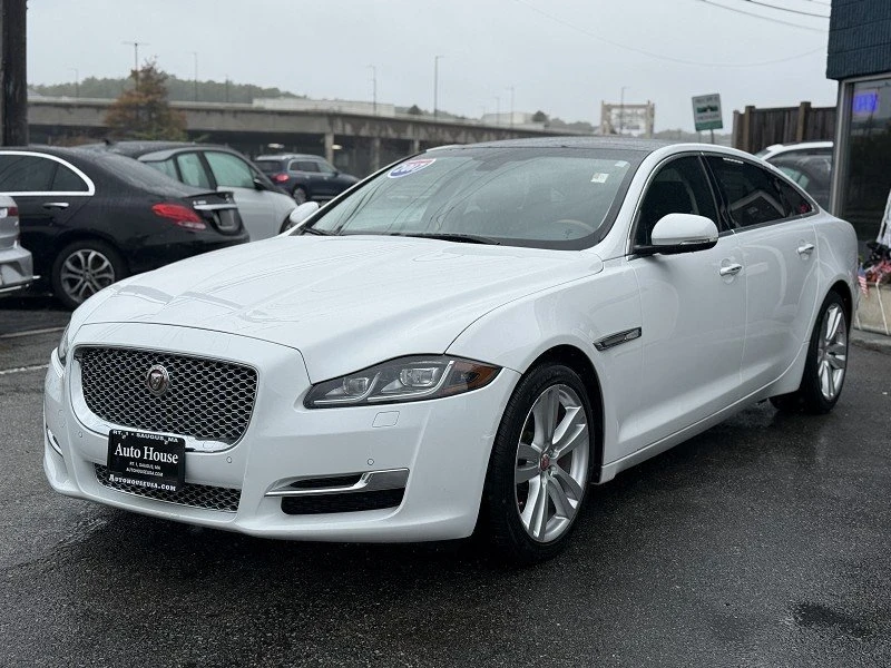 2017 Jaguar X351 XJ - Image 3 of 19