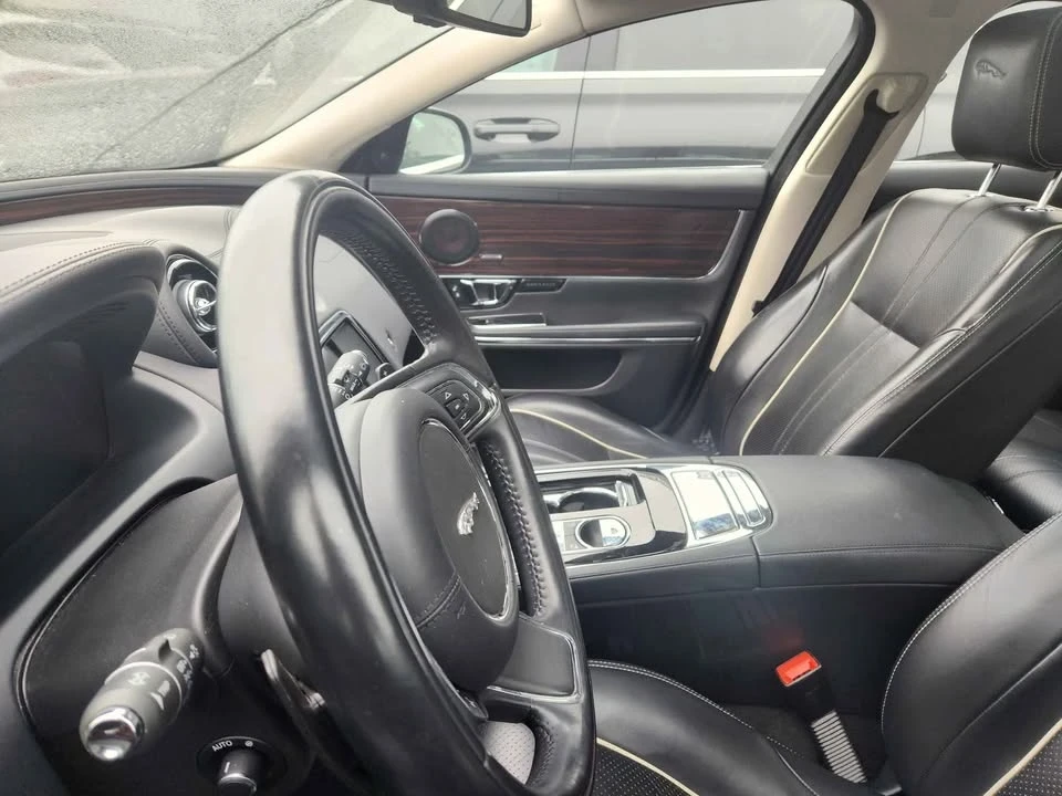 2017 Jaguar X351 XJ - Image 17 of 17