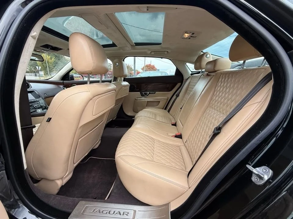 2017 Jaguar X351 XJ - Image 6 of 20