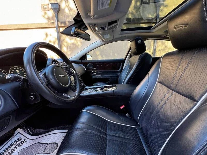 2017 Jaguar X351 XJ - Image 11 of 20