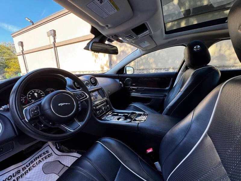 2017 Jaguar X351 XJ - Image 10 of 20