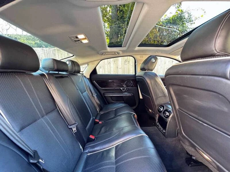 2017 Jaguar X351 XJ - Image 14 of 20