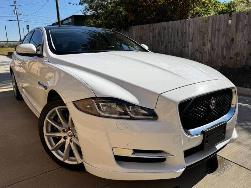 2017 Jaguar X351 XJ - Image 3 of 20