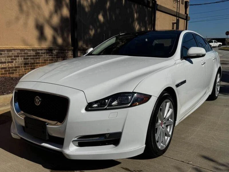 2017 Jaguar X351 XJ - Image 7 of 20