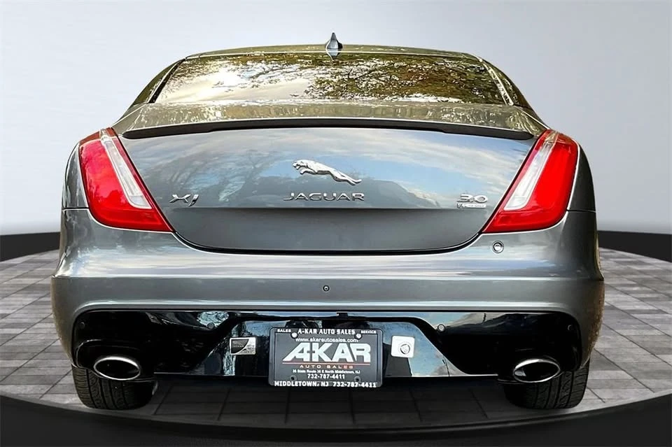 2017 Jaguar X351 XJ - Image 5 of 19